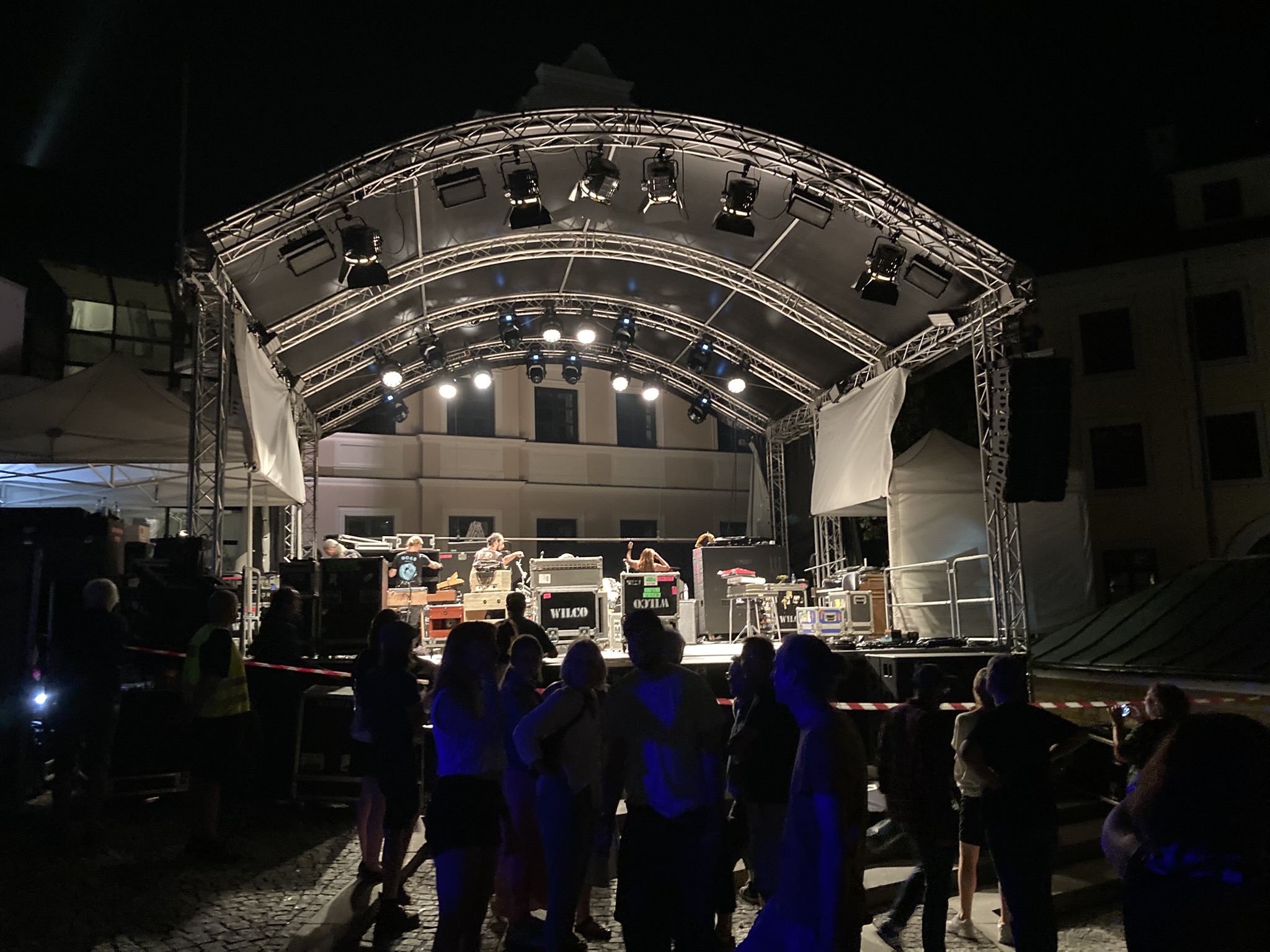 Wilco2025-06-19RathausplatzDachauerMusiksommerGermany (5).JPEG